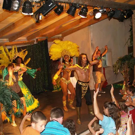 Кемпинг Camping Sunissim La Vallee Du Paradis 4 Stars *